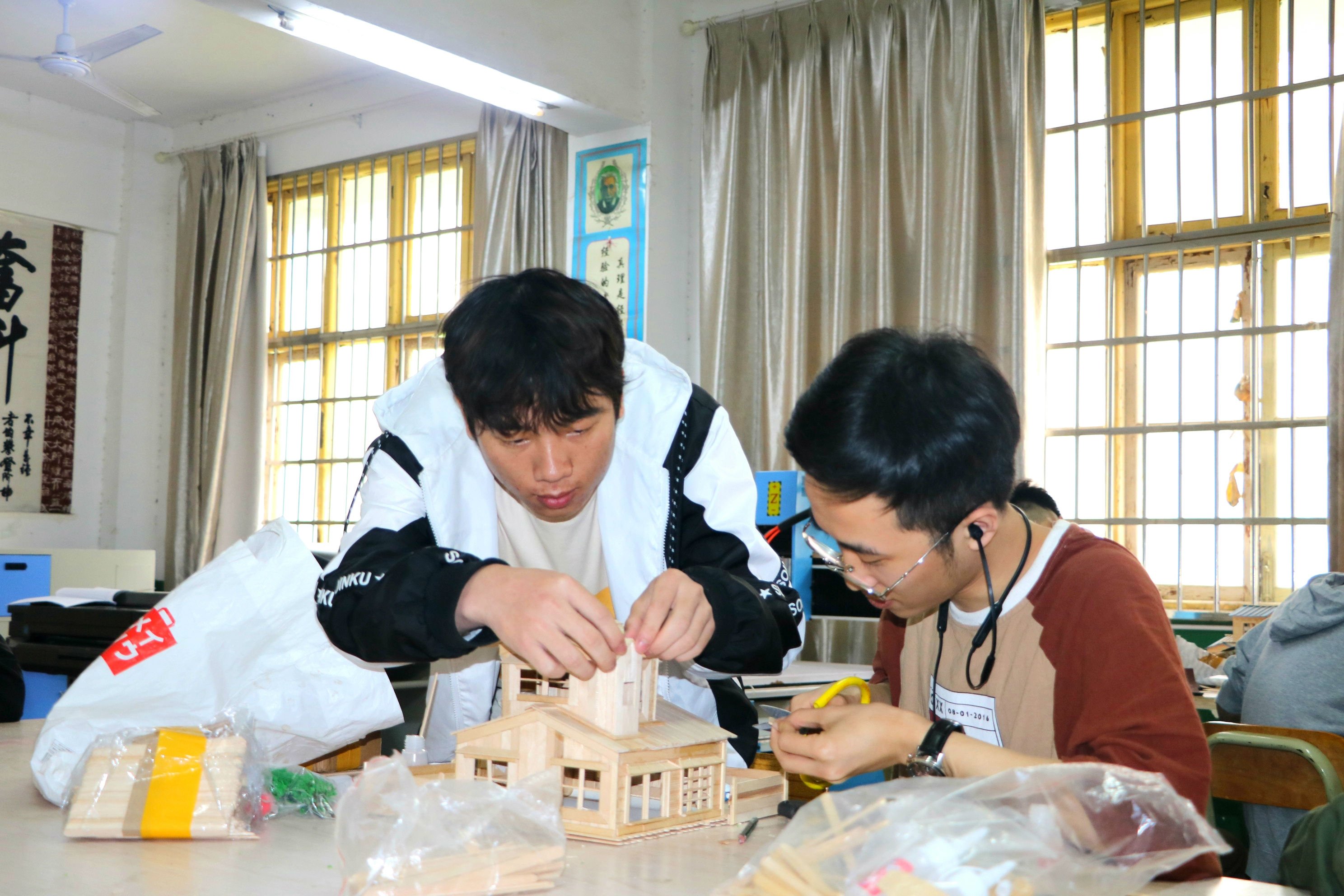 【献礼40年】技能扶贫、匠心鲁班—我校帮扶孤儿案例入选 全球110个减贫案例